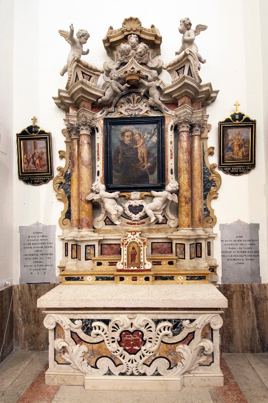 Maestranze castionesi prima metà sec. XVIII, Altare laterale di S. Antonio