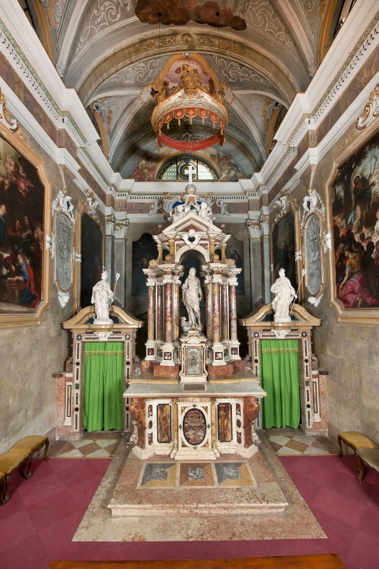 Benedetti C. inizio sec. XVIII, Altare maggiore