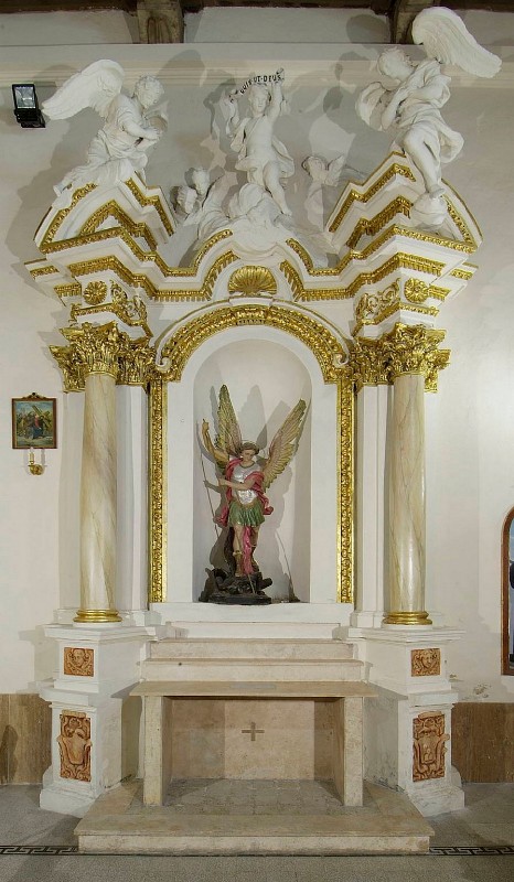 Bott. laziale sec. XVII, Altare laterale di San Michele
