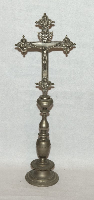 Bottega toscana secc. XVII-XVIII, Croce da altare bronzea