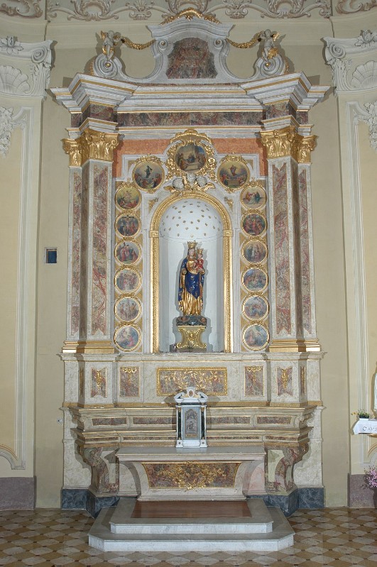 Maestranze lombarde (1838), Altare della Madonna del rosario