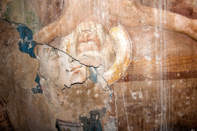 Bott. italiana secc. XIII-XIV, Dipinto murale con San Pietro crocifisso