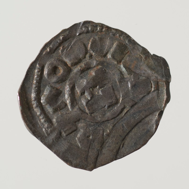 Bottega lucchese sec. XI, Moneta con monogramma 10/17