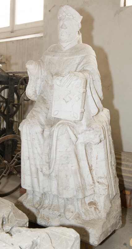 Bott. toscana sec. XIII, Scultura raffigurante Santo vescovo seduto