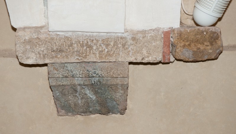 Bottega pisana secc. XI-XII, Iscrizione