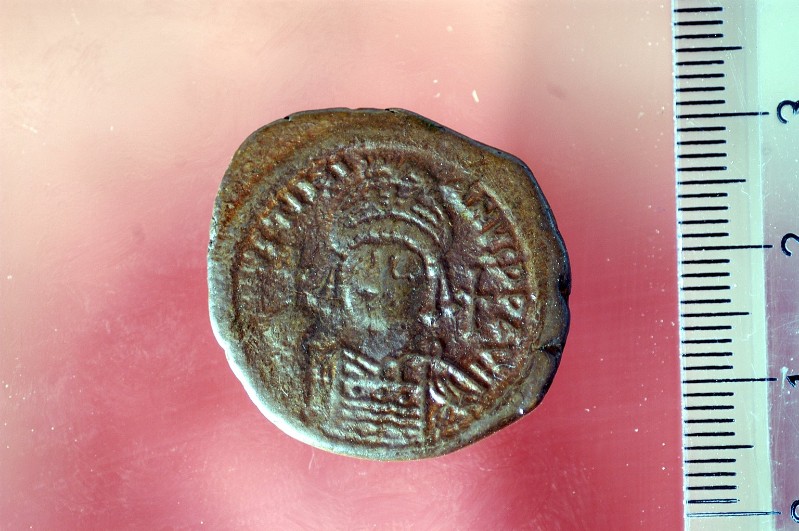 Ambito bizantino (527-565), Mezzo Follis 