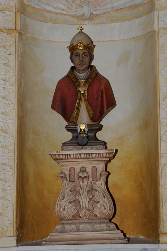 Ambito laziale (1973-1974), Busto di papa Celestino V