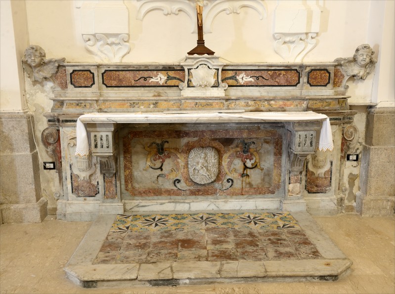 Marmoraio napoletano sec. XVII, Altare della Pietà