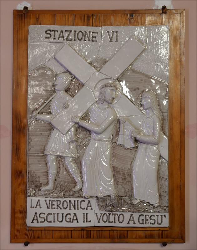 Ambito italiano (1976), Formella di Gesù asciugato dalla Veronica
