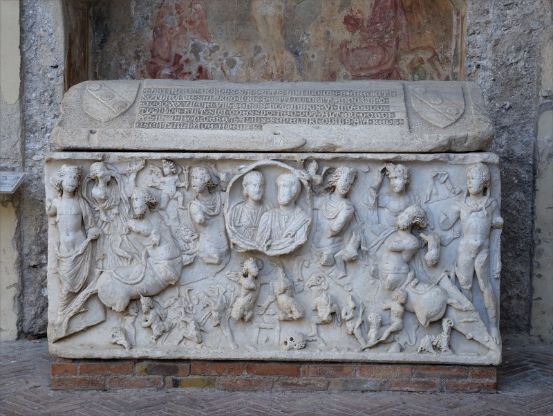 Marmoraio campano sec. III, Sarcofago di Benedetto Rotundo