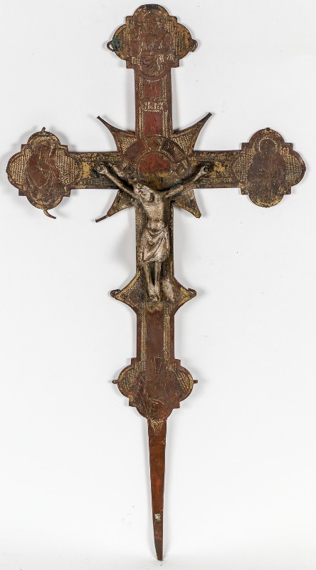 Bottega toscana sec. XIV, Croce astile con figure incise