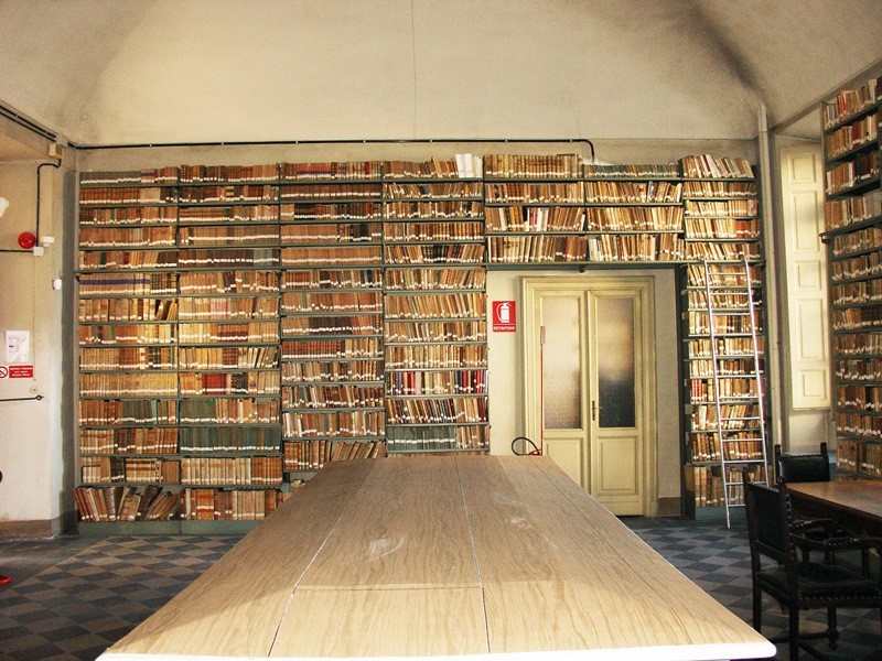 Biblioteca diocesana Agnesiana