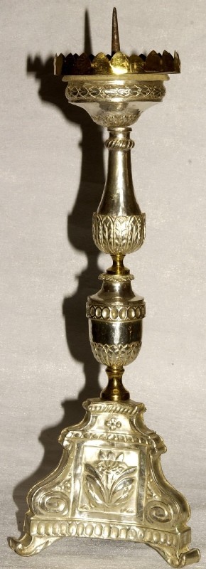 Ambito italiano sec. XIX, Candeliere da altare cm 60 1/2