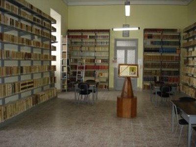 Sala lettura sezione fondo antico