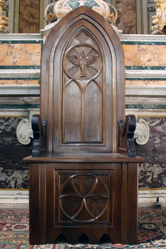 Bott. dell'Italia meridionale sec. XX, Cattedra in legno intagliato