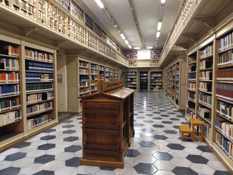 Biblioteca degli "autori"