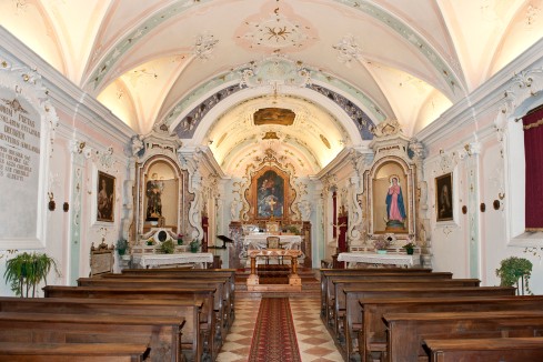 Candelabra<br>Chiesa di San Rocco - Pomarolo (TN)