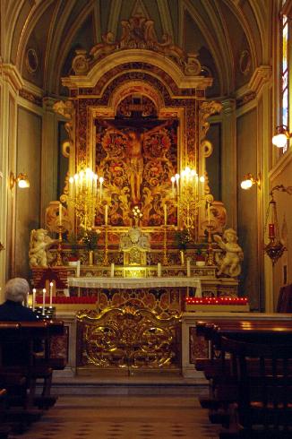 Custodia eucaristica e cappella feriale