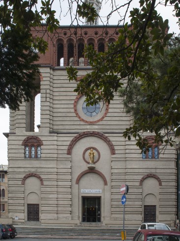 Chiesa del Sacro Cuore e San Giacomo di Carignano