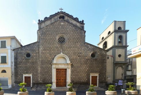 Bugna, bugnato<br>Chiesa di San Giovanni Battista - Angri (SA)