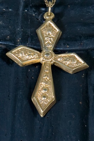 Bott. napoletana seconda metà sec. XIX, Croce pettorale in oro