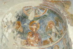 Scuola campano-cassinese sec. XI, Affresco con Madonna Gesù Bambino e angeli