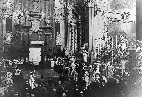 Il presbiterio in occasione del Sinodo Diocesano del 1926