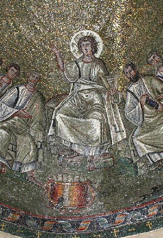  Traditio Legis  - Particolare del mosaico della cupola del sacello di Sant'Aquilino