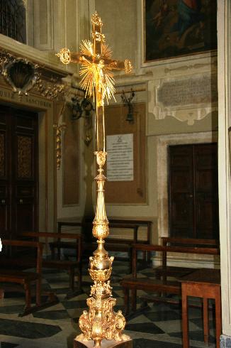 Croce d’altare